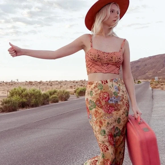 Novella Royale Behiti Skirt in Golden Gardener - XL - NWT - Picture 3 of 15